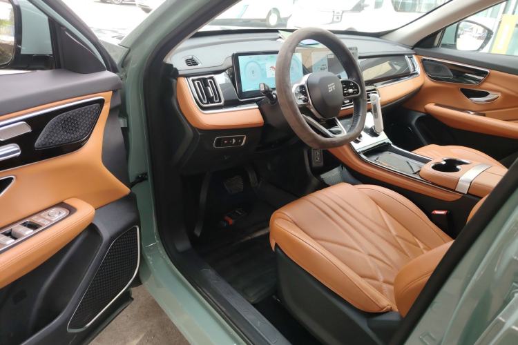 Used JETOUR Shanhai L7 2024 1.5T 120km MAX 5-Seater Interior 3