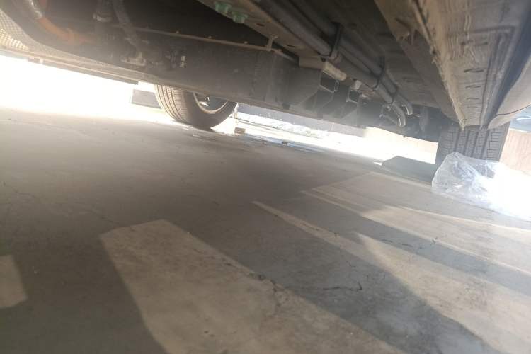Used JETOUR Shanhai L7 2024 1.5T 120km ULTRA 7-Seater Chassis Front Left