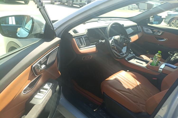 Used JETOUR Shanhai L7 2024 1.5T 120km ULTRA 7-Seater Driver Seat