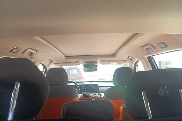 Used JETOUR Shanhai L7 2024 1.5T 120km ULTRA 7-Seater Headliner