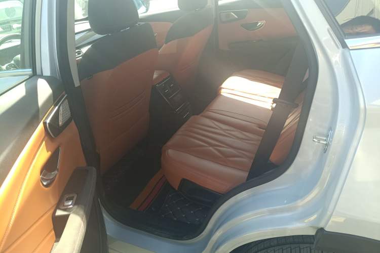 Used JETOUR Shanhai L7 2024 1.5T 120km ULTRA 7-Seater Left Rear Seat