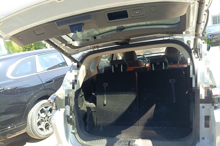 Used JETOUR Shanhai L7 2024 1.5T 120km ULTRA 7-Seater Trunk