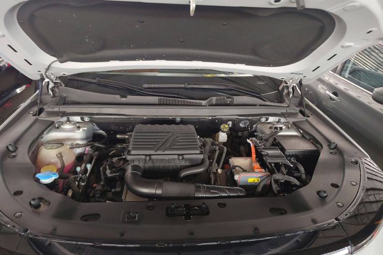 Used JETOUR Shanhai L7 2024 1.5T 120km ULTRA 7-Seater Engine Bay