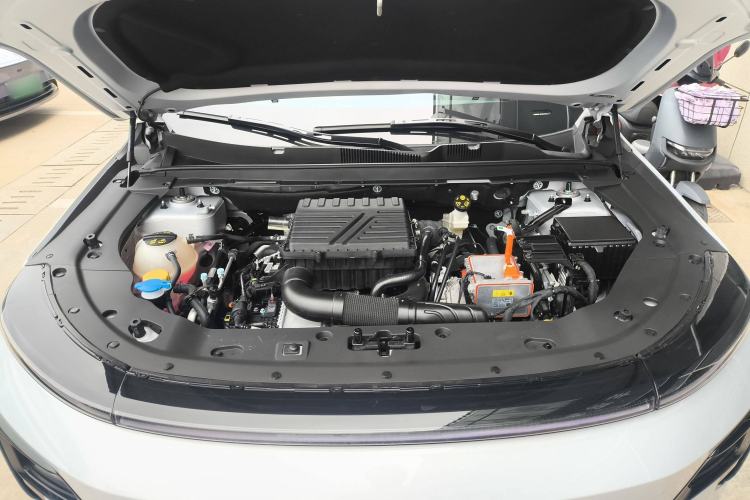 Used JETOUR Shanhai L7 2024 1.5T 120km ULTRA 7-Seater Engine Bay