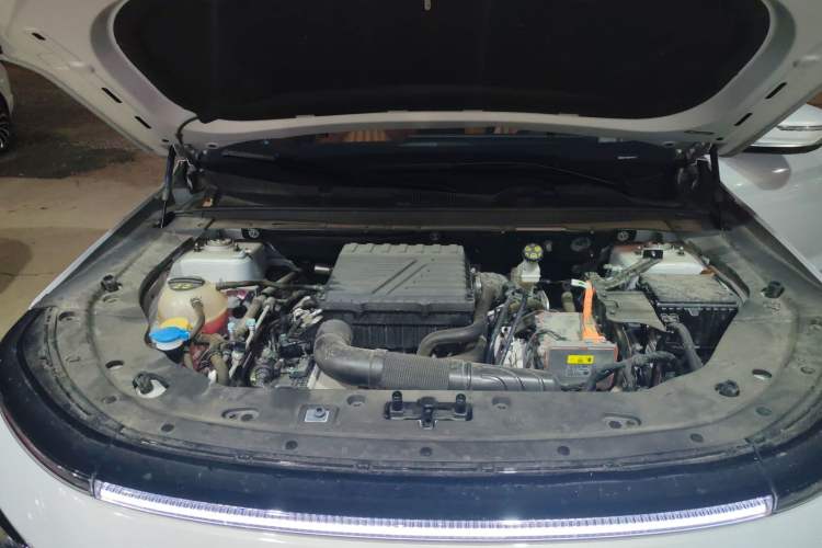 Used JETOUR Shanhai L7 2024 1.5T 120km ULTRA 7-Seater Engine Bay