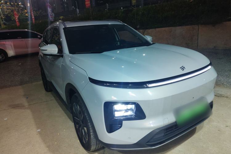 Used JETOUR Shanhai L7 2024 1.5T 120km ULTRA 7-Seater Front Right 45 Deg