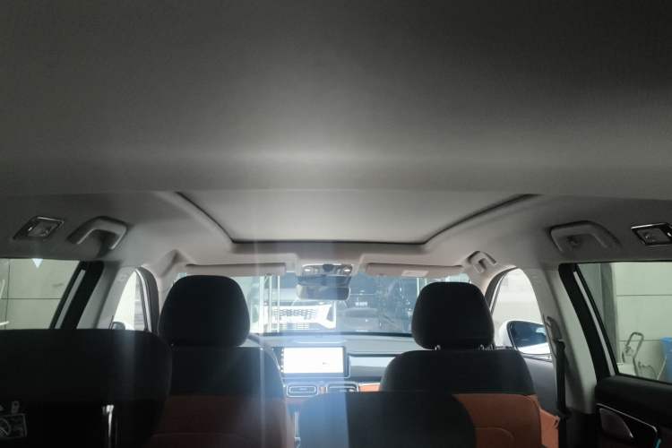 Used JETOUR Shanhai L7 2024 1.5T 120km ULTRA 7-Seater Headliner
