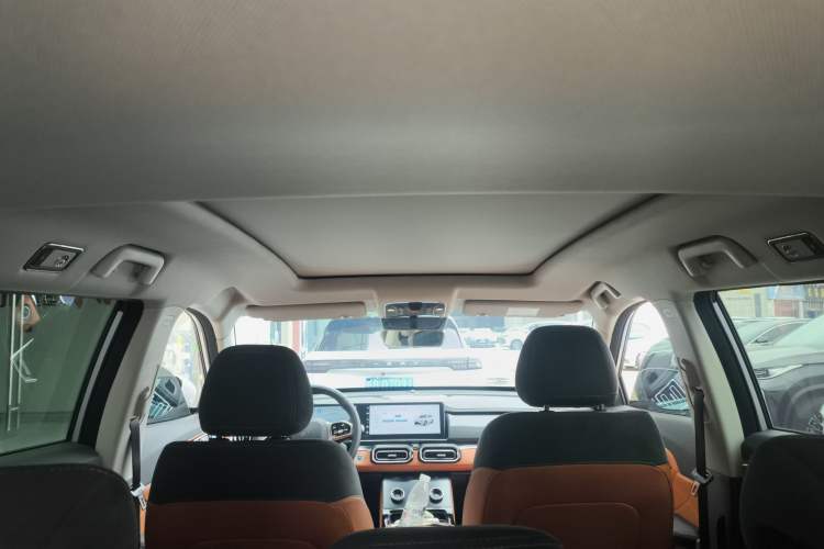 Used JETOUR Shanhai L7 2024 1.5T 120km ULTRA 7-Seater Headliner