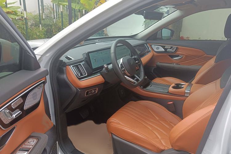 Used JETOUR Shanhai L7 2024 1.5T 120km ULTRA 7-Seater Interior 3