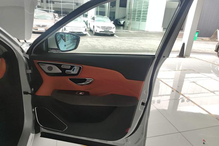Used JETOUR Shanhai L7 2024 1.5T 120km ULTRA 7-Seater Interior 5