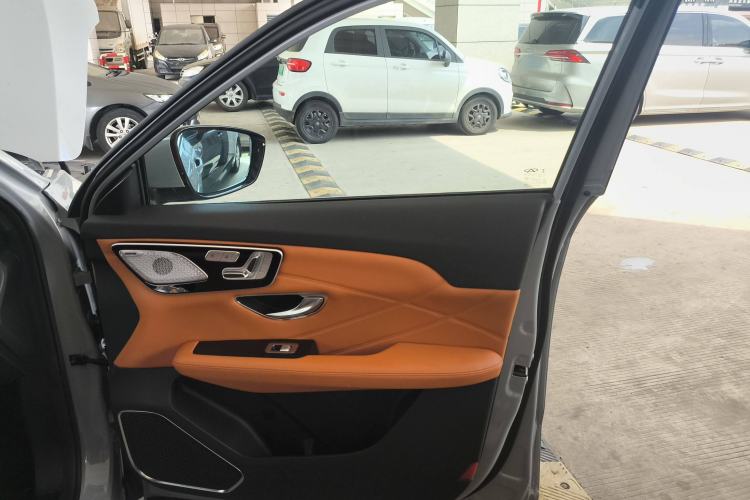 Used JETOUR Shanhai L7 2024 1.5T 120km ULTRA 7-Seater Interior 5