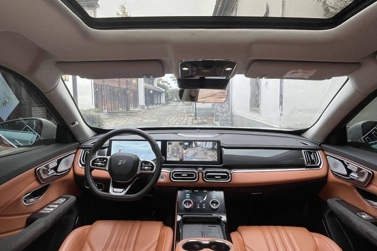 Used JETOUR Shanhai L7 2024 1.5T 120km ULTRA 7-Seater Interior 5