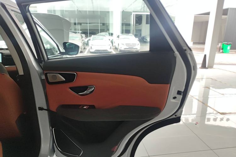 Used JETOUR Shanhai L7 2024 1.5T 120km ULTRA 7-Seater Interior 6