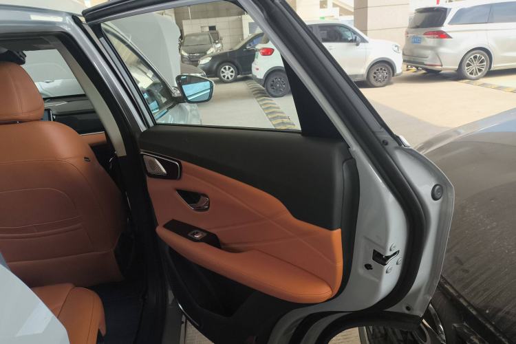 Used JETOUR Shanhai L7 2024 1.5T 120km ULTRA 7-Seater Interior 6