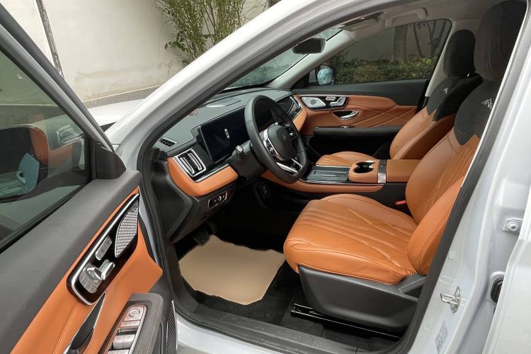 Used JETOUR Shanhai L7 2024 1.5T 120km ULTRA 7-Seater Interior 6