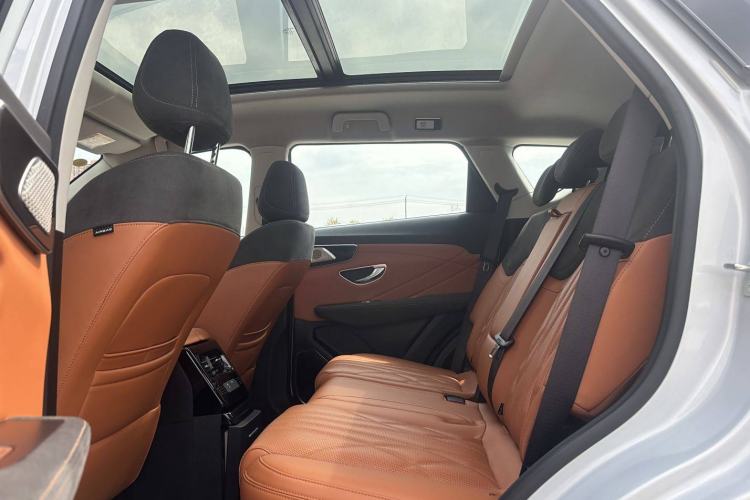 Used JETOUR Shanhai L7 2024 1.5T 120km ULTRA 7-Seater Interior 6
