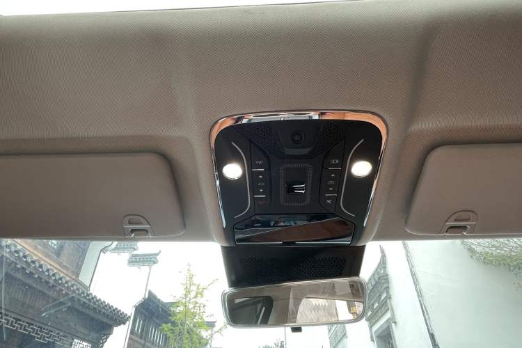 Used JETOUR Shanhai L7 2024 1.5T 120km ULTRA 7-Seater Interior 8