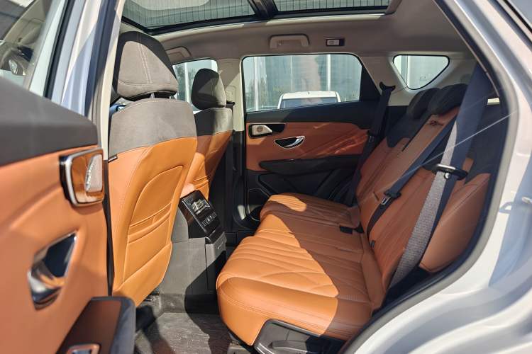 Used JETOUR Shanhai L7 2024 1.5T 120km ULTRA 7-Seater Left Rear Seat