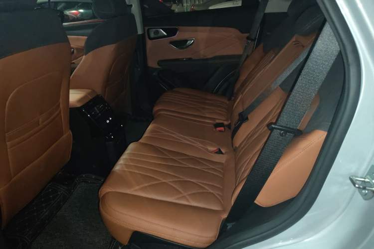Used JETOUR Shanhai L7 2024 1.5T 120km ULTRA 7-Seater Left Rear Seat