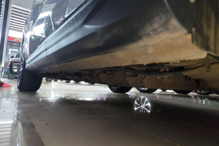 Used JETOUR Shanhai L7 2024 1.5T 120km ULTRA 7-Seater Left Side Sill