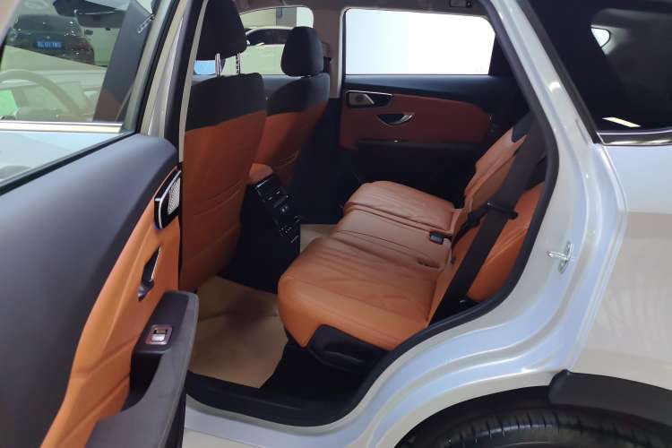 Used JETOUR Shanhai L7 2024 1.5T 120km ULTRA 7-Seater Right Rear Seat