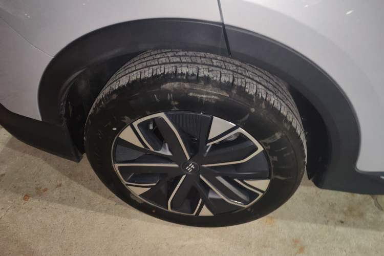 Used JETOUR Shanhai L7 2024 1.5T 120km ULTRA 7-Seater Right Rear Wheel Hub