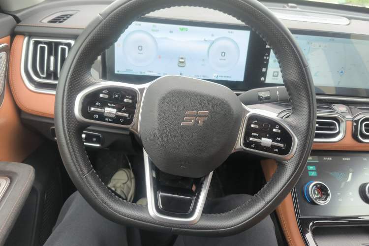 Used JETOUR Shanhai L7 2024 1.5T 120km ULTRA 7-Seater Steering Wheel