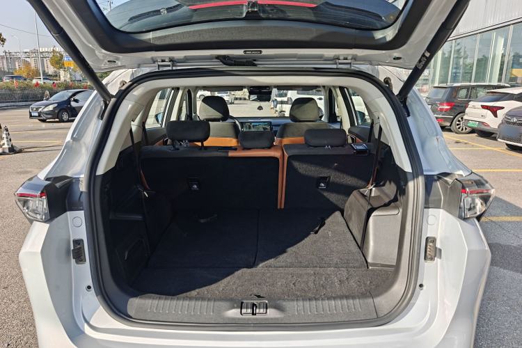 Used JETOUR Shanhai L7 2024 1.5T 120km ULTRA 7-Seater Trunk