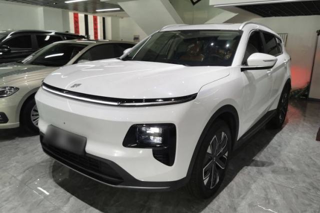 Ojetý JETOUR Shanhai L7 2024 1.5T 120km MAX 5-Seater