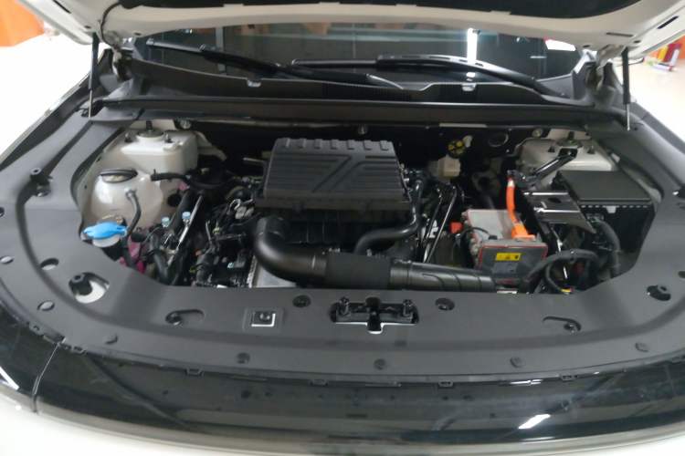 Used JETOUR Shanhai L7 2024 1.5T 120 km ULTRA 5-seater Engine Bay