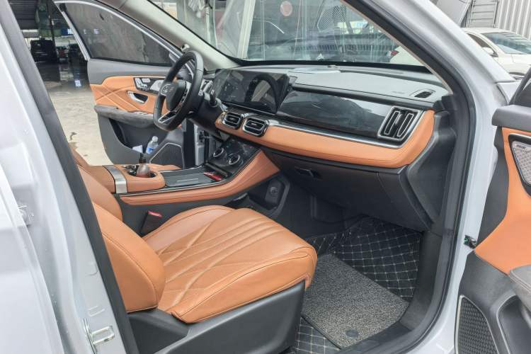Used JETOUR Shanhai L7 2024 1.5T 120km ULTRA 7-Seater Interior 2