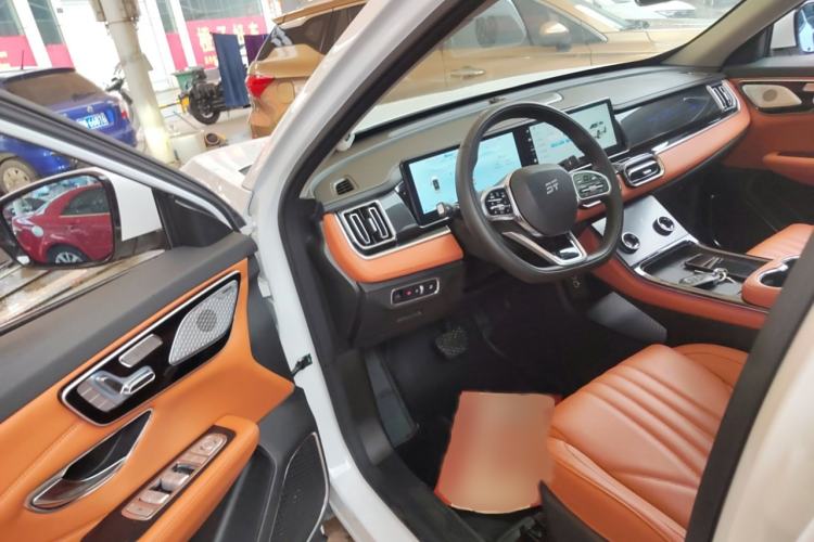 Used JETOUR Shanhai L7 2024 1.5T 120km ULTRA 7-Seater Interior 3