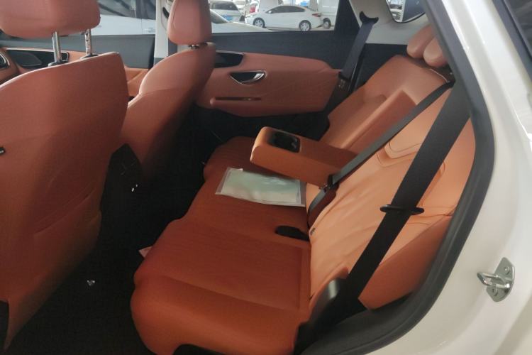 Used JETOUR Shanhai L7 2024 1.5T 120km MAX 5-Seater Interior 4