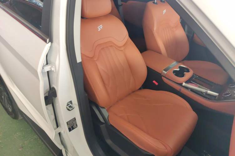 Used JETOUR Shanhai L7 2024 1.5T 120km MAX 5-Seater Right Front Seat