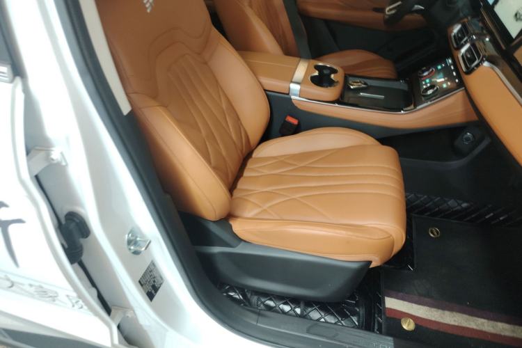 Used JETOUR Shanhai L7 2024 1.5T 120km ULTRA 7-Seater Right Front Seat
