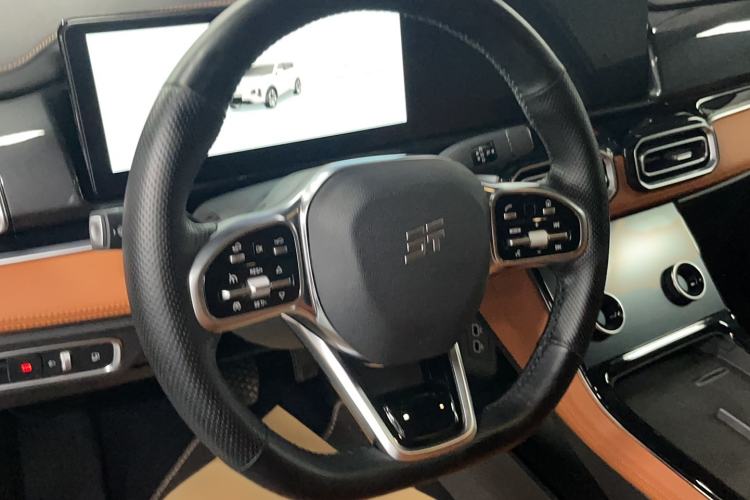 Used JETOUR Shanhai L7 2024 1.5T 120km MAX 5-Seater Steering Wheel