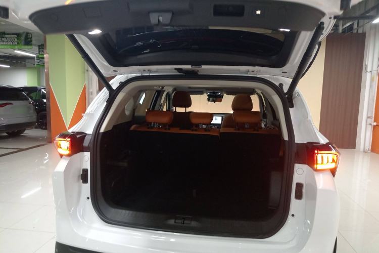 Used JETOUR Shanhai L7 2024 1.5T 120 km ULTRA 5-seater Trunk