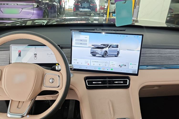 Used JETOUR Shanhai L7 Plus 2025 Model 220km Flagship 7-seater Center Console