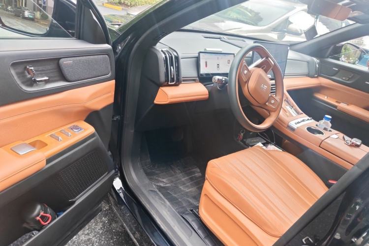 Used JETOUR Shanhai L7 Plus 2025 Model 220km Elite Edition, 7 Seats Driver Seat
