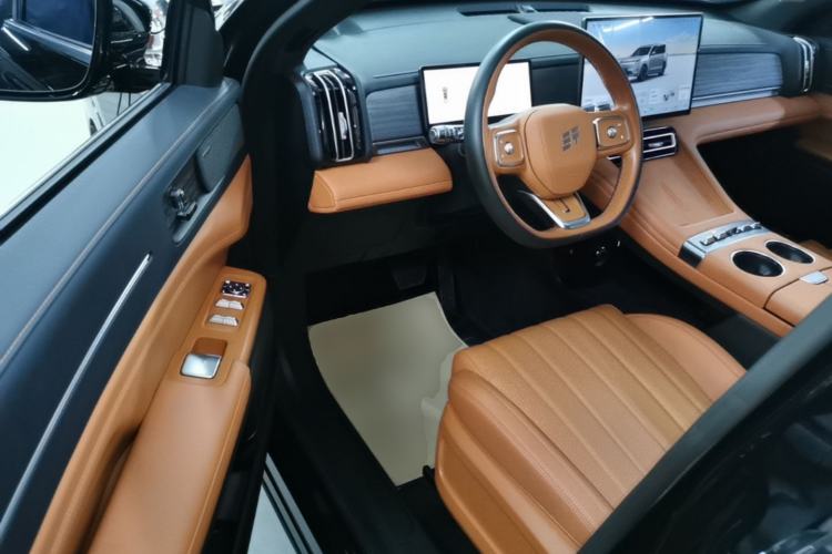 Used JETOUR Shanhai L7 Plus 2025 Model 121km Luxury 5-seater Driver Seat
