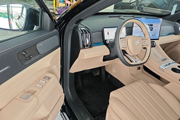 Used JETOUR Shanhai L7 Plus 2025 Model 220km Flagship 7-seater Driver Seat