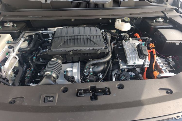 Used JETOUR Shanhai L7 Plus 2025 Model 121km Comfort 5-seater Engine Bay