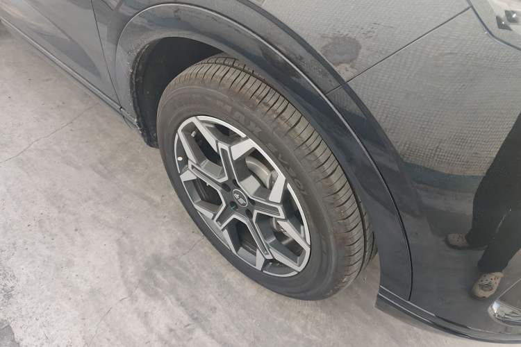 Used JETOUR Shanhai L7 Plus 2025 Model 121km Comfort 5-seater Exterior 1