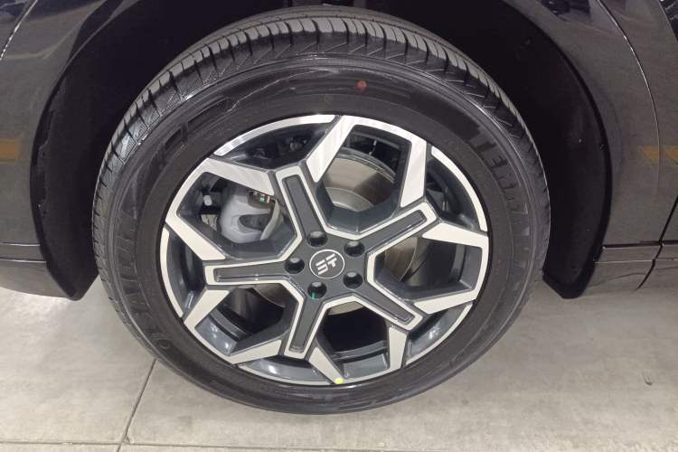 Used JETOUR Shanhai L7 Plus 2025 Model 220km Flagship 7-seater Exterior 4