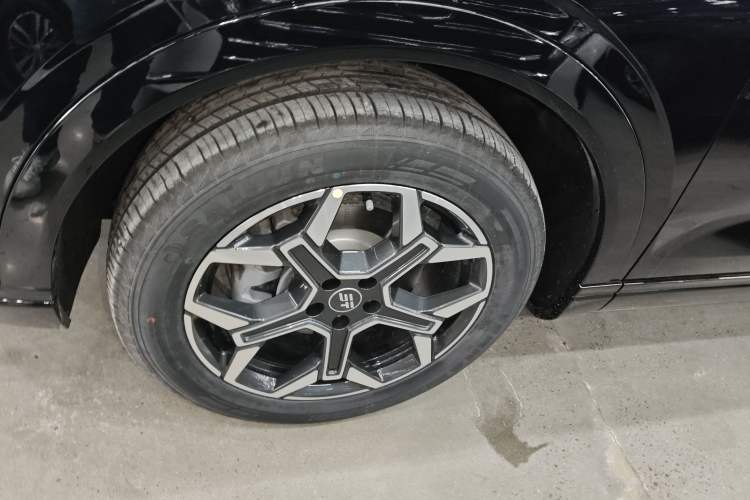 Used JETOUR Shanhai L7 Plus 2025 Model 220km Flagship 7-seater Exterior 4