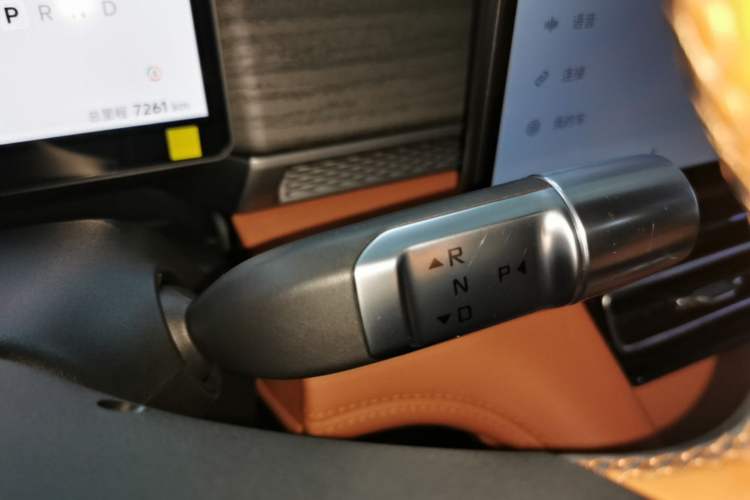 Used JETOUR Shanhai L7 Plus 2025 Model 121km Luxury 5-seater Gear Lever