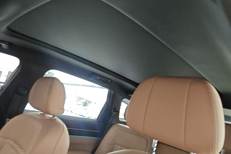 Used JETOUR Shanhai L7 Plus 2025 Model 220km Flagship 7-seater Headliner