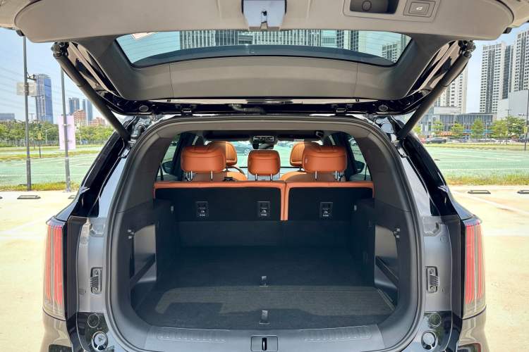 Used JETOUR Shanhai L7 Plus 2025 Model 121km Luxury 5-seater Interior 10