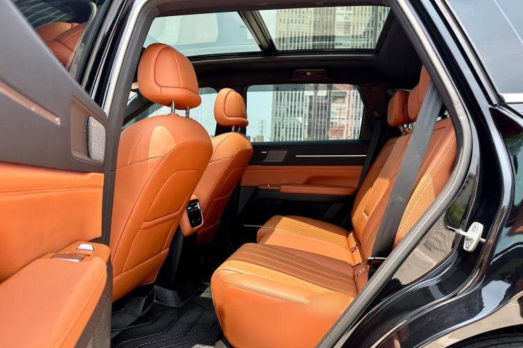 Used JETOUR Shanhai L7 Plus 2025 Model 121km Luxury 5-seater Interior 2