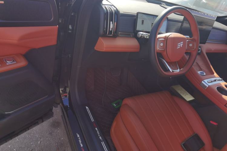 Used JETOUR Shanhai L7 Plus 2025 Model 220km Elite Edition, 5 Seats Interior 3